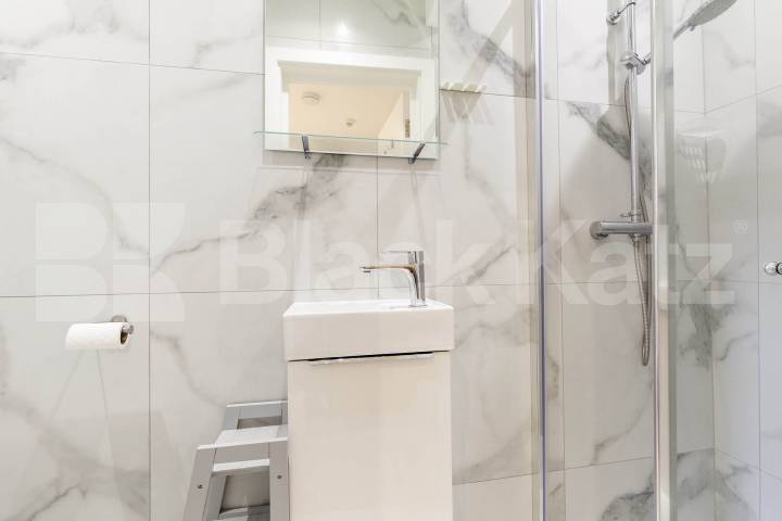 Stylish Refurbished 1 Bed Apartment in Bell Street mins to Regents Park Bell Street, Marylebone